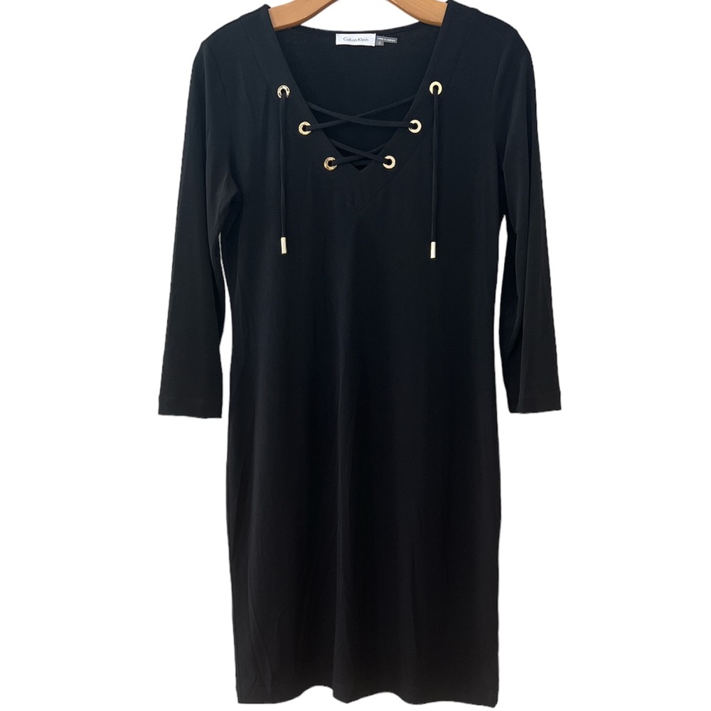 Calvin Klein v-neck sheath style dress  CL36